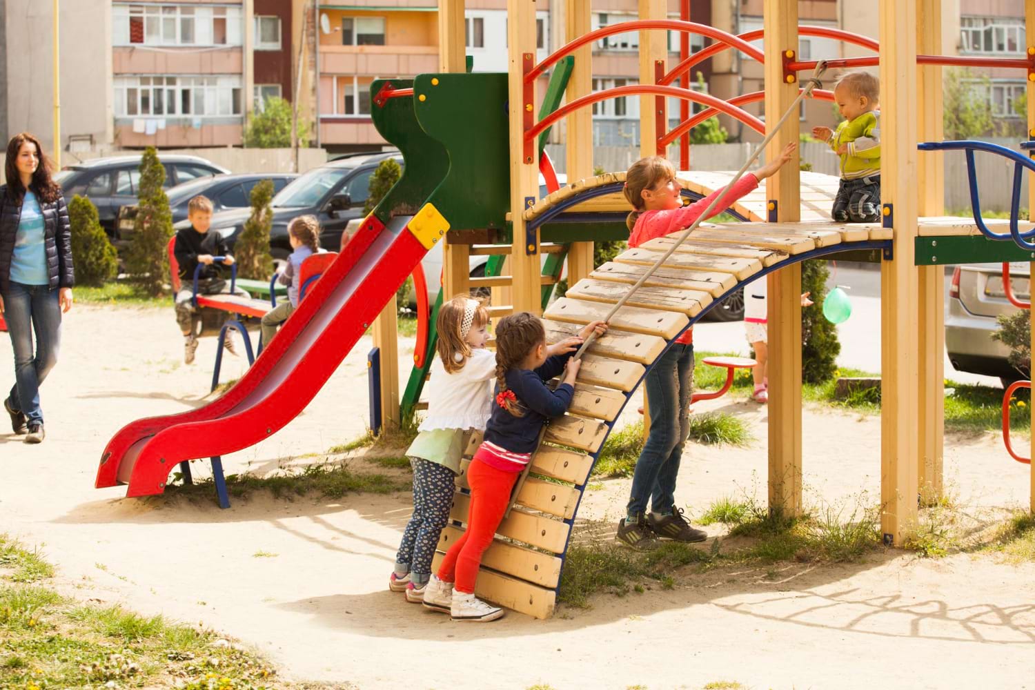 place zabaw z certyfikatem bezpieczeństwa